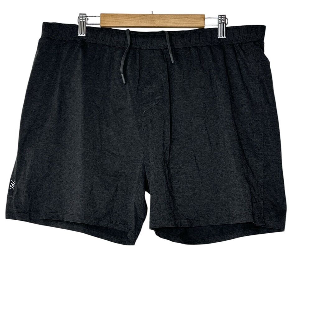 Rhone Shorts Mens XXL Gray 6" Drawstring gym running Athleisure Workout